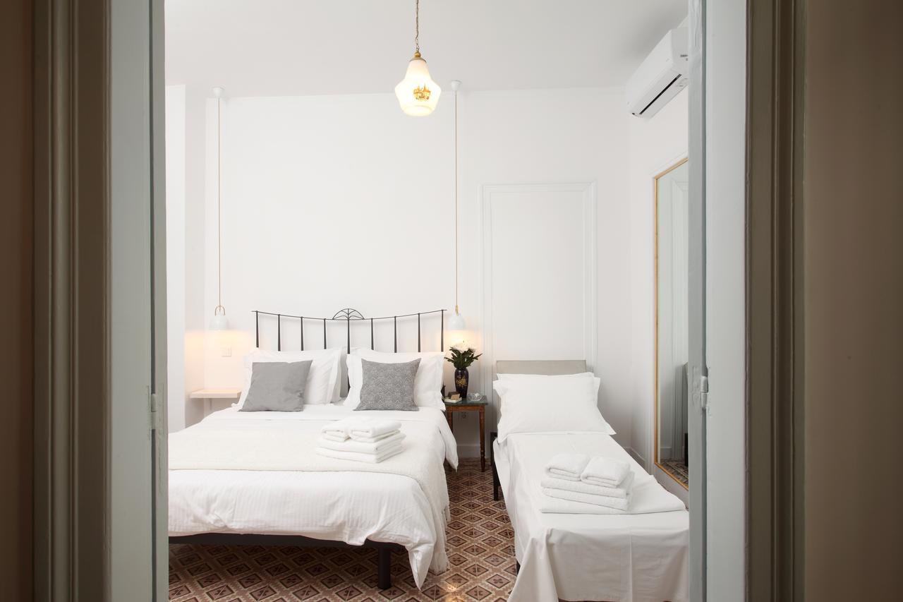 Live In Athens, Thiseio Historic House エクステリア 写真