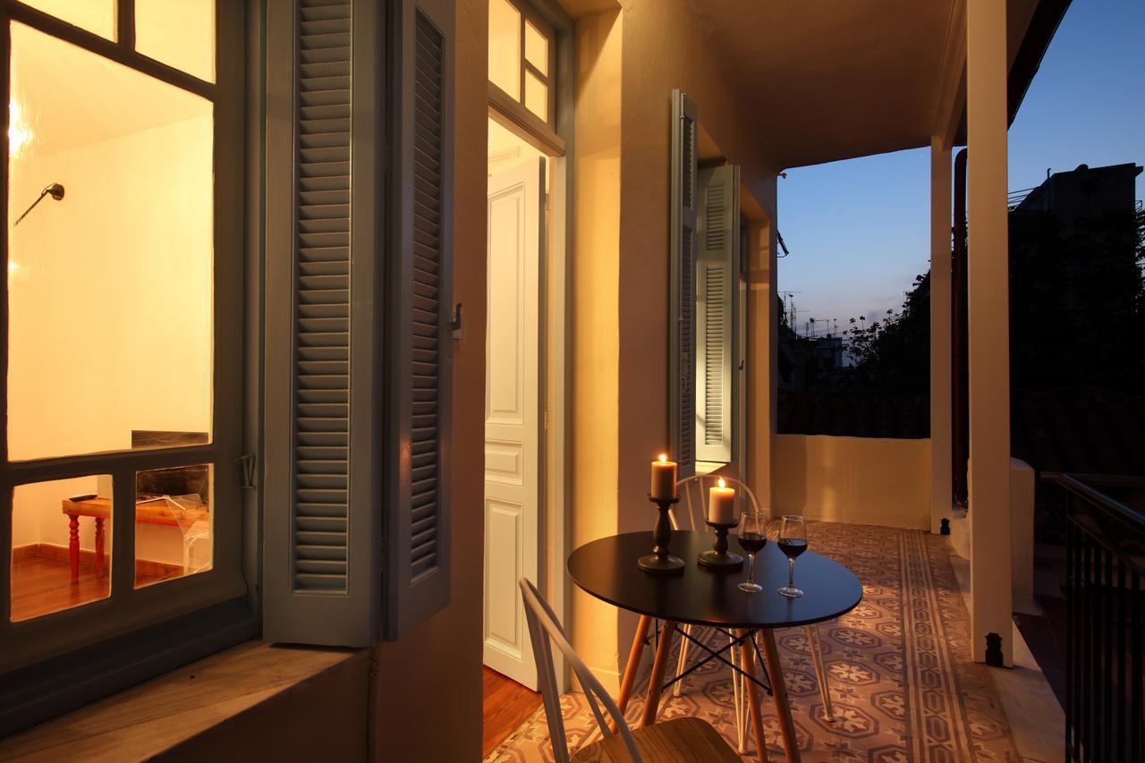 Live In Athens, Thiseio Historic House エクステリア 写真